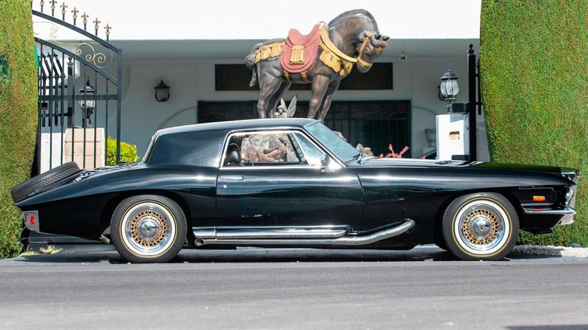 Σε δημοπρασία το αυτοκίνητο του Elvis