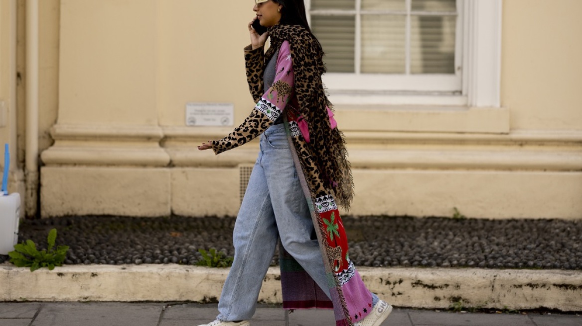 Φαρδιά τζιν: Πώς θα τα φορέσετε το 2022