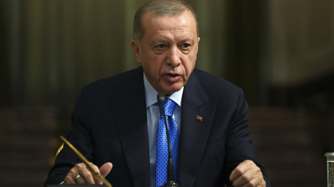 Ελληνοτουρκικά - Ερντογάν: Κανείς δεν μπορεί να περιορίσει τον ορίζοντα της Τουρκίας σε 780.000 τετραγωνικά χιλιόμετρα
