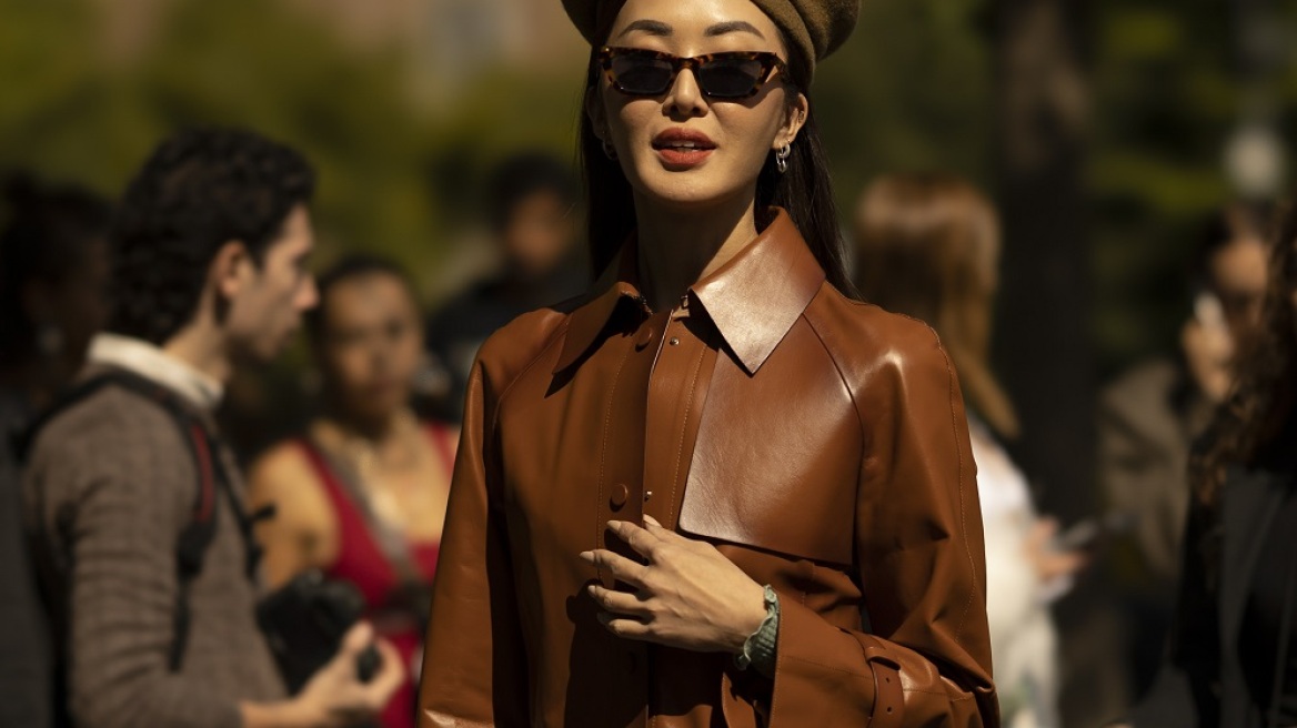 8 σύνολα σε γήινες αποχρώσεις για το καθημερινό styling του φθινοπώρου