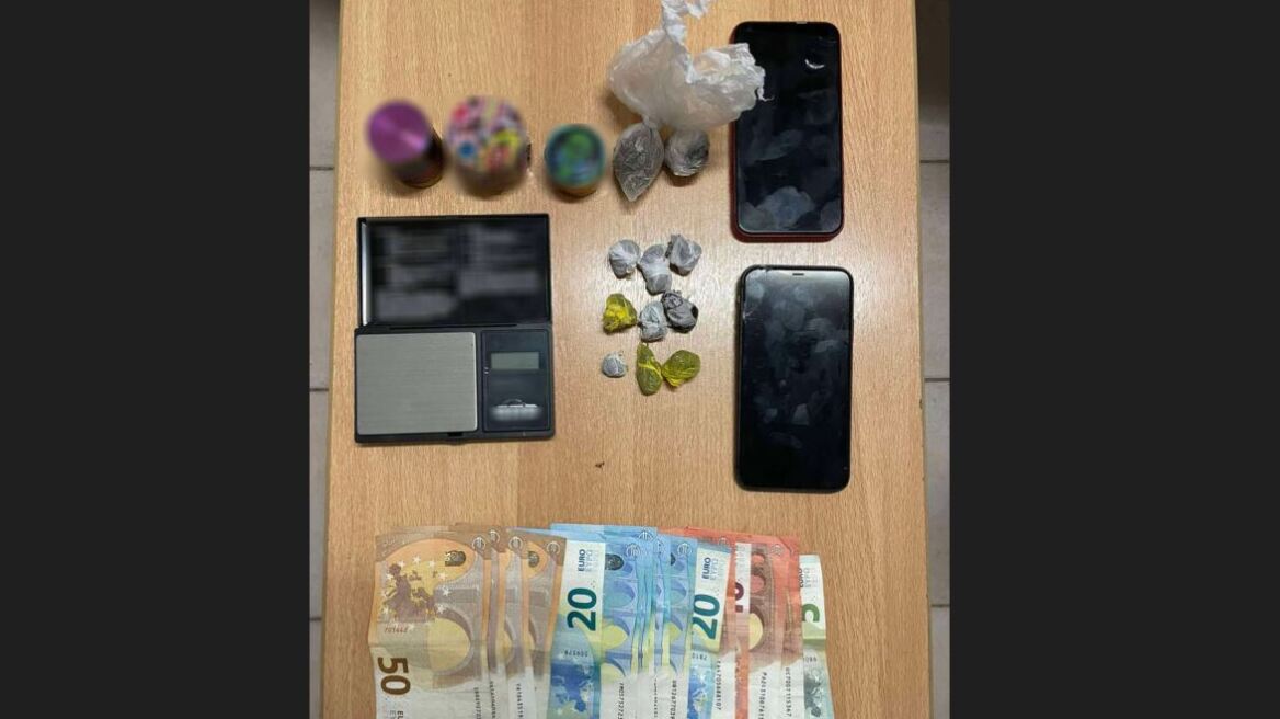 Λευκάδα: Δύο νεαροί διακινούσαν κάνναβη, ο ένας ανήλικος!