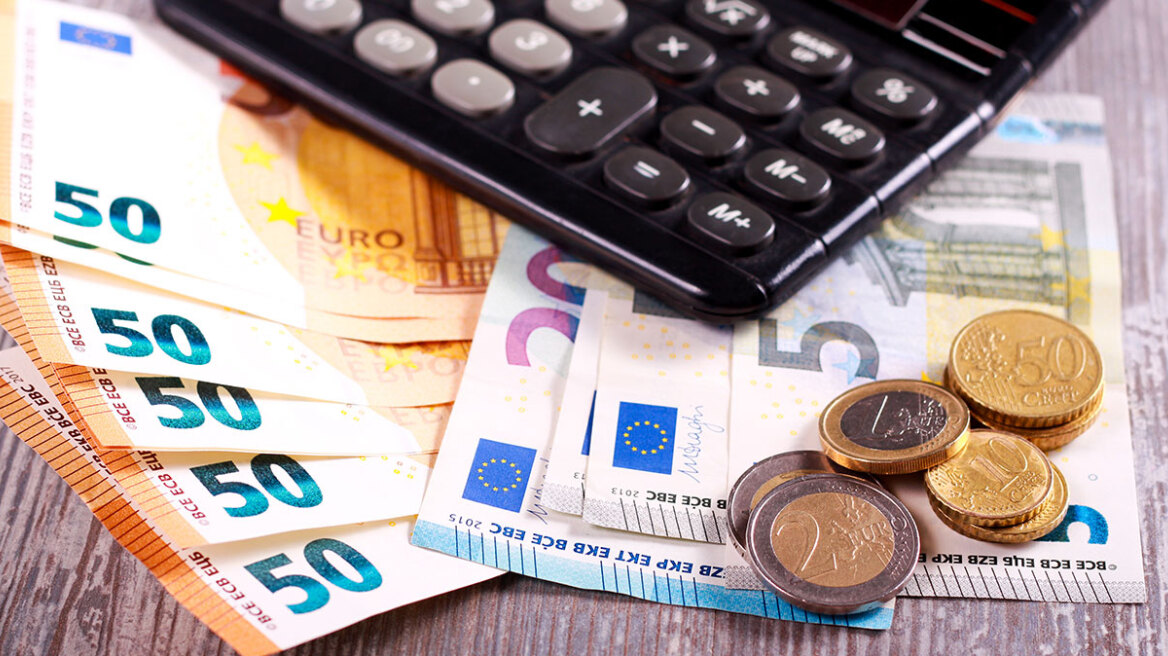 Εκτέλεση προϋπολογισμού: Πλεόνασμα 5,9 δισ. λόγω ΦΠΑ και ΕΝΦΙΑ στο 8μηνο