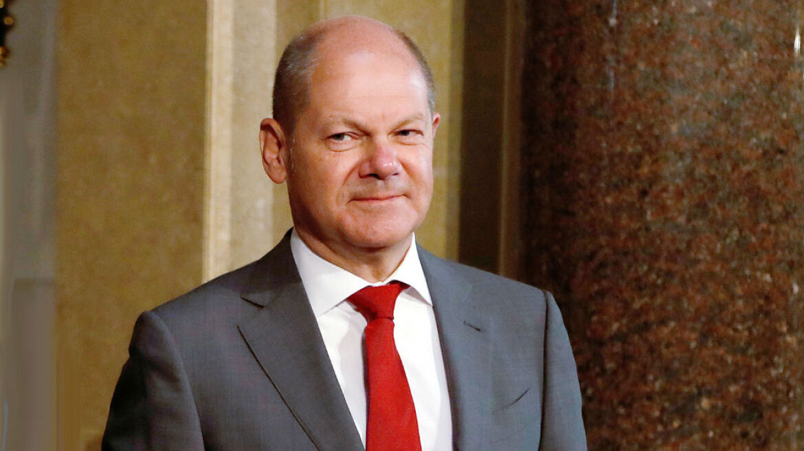 Θετικός στον κορωνοϊό ο Όλαφ Σολτς