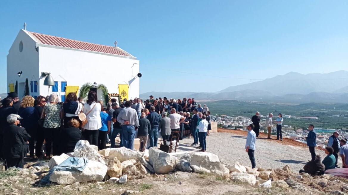 Αρκαλοχώρι: Ένας χρόνος από τον σεισμό - Εγκαίνια του Ναού του Προφήτη Ηλία που είχε καταρρεύσει