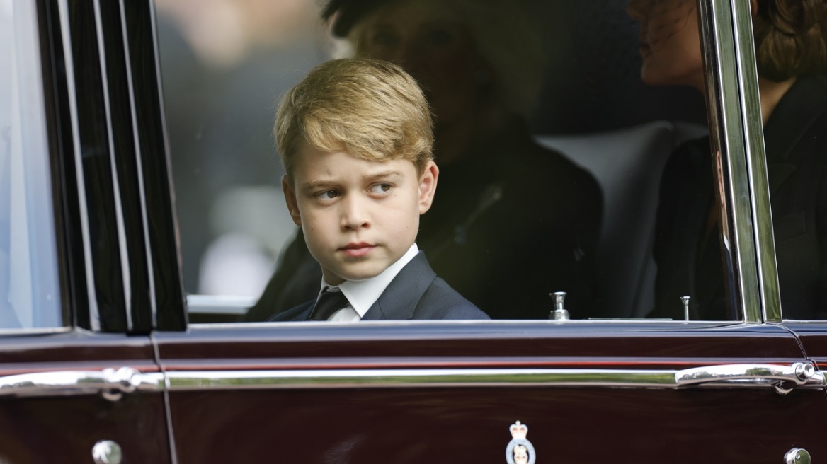 Πρίγκιπας Τζορτζ: «Ο μπαμπάς μου θα γίνει βασιλιάς, οπότε να προσέχετε» είπε στους συμμαθητές του