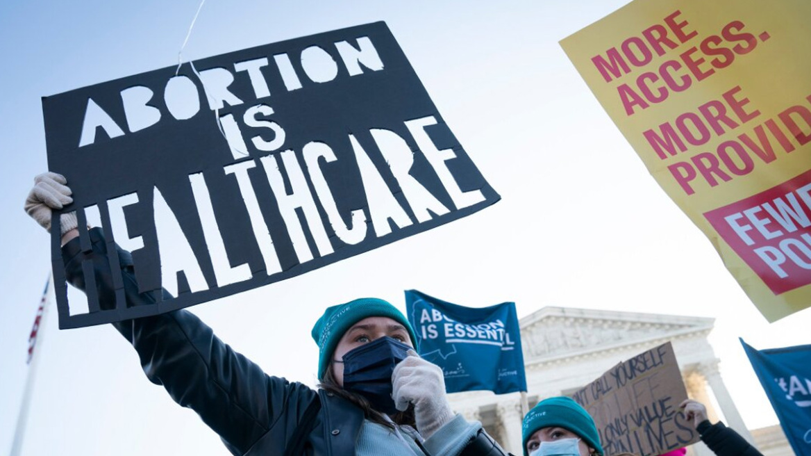 ΗΠΑ: Το μέλλον του χαπιού της άμβλωσης βρίσκεται στα χέρια ενός συντηρητικού δικαστή του Τέξας