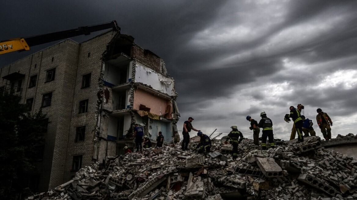 Πόλεμος στην Ουκρανία: Αδειάζουν χωριά  - «Κανείς δεν ψήφισε στο δημοψήφισμα» 