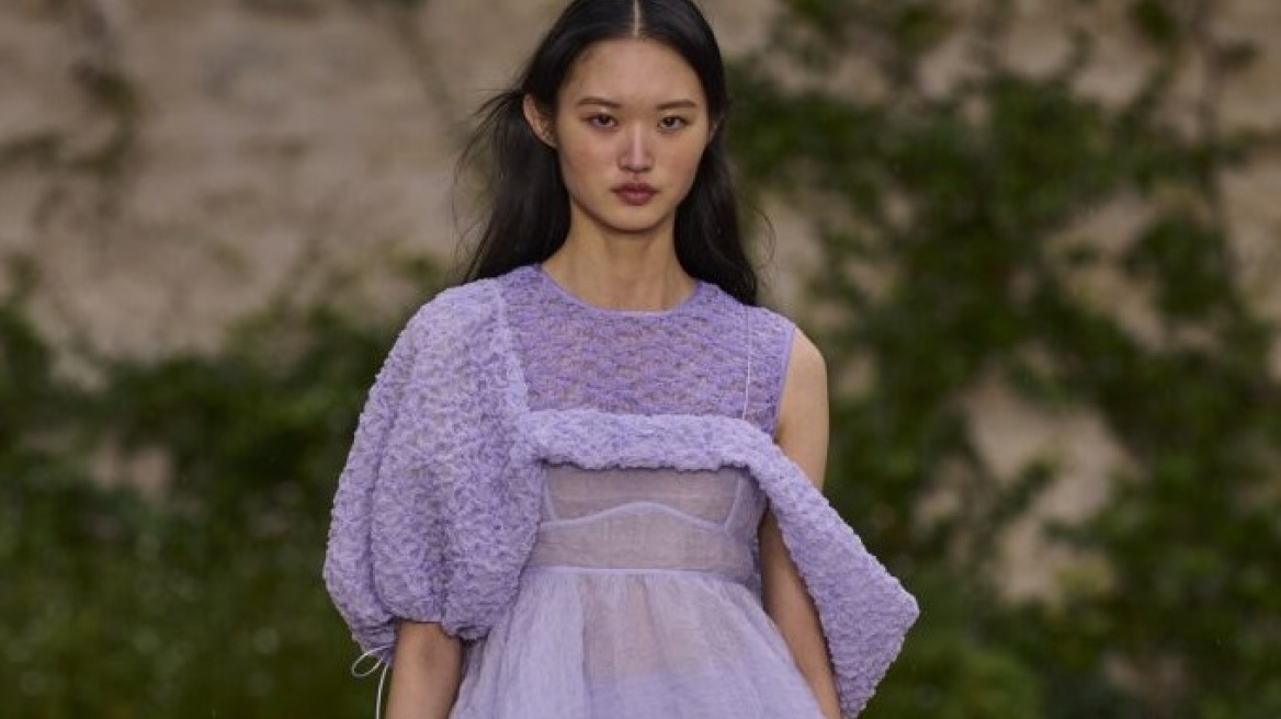 Η αγαπημένη μας σχεδιάστρια φορεμάτων μόλις λάνσαρε τη νέα της συλλογή