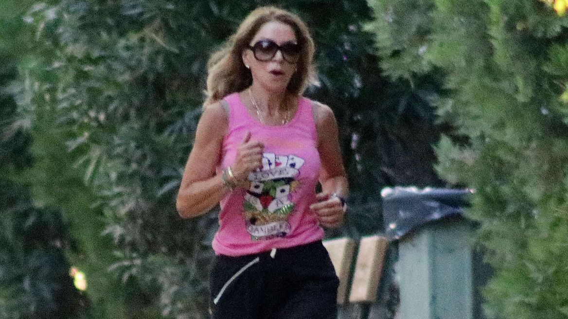 Έλλη Στάη: Έκανε τζόκινγκ στον Εθνικό Κήπο - Δείτε φωτογραφίες