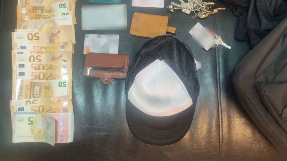 Χίος: Μπήκε σε μαγαζί και άρπαξε την τσάντα εργαζόμενου με τον μισθό του