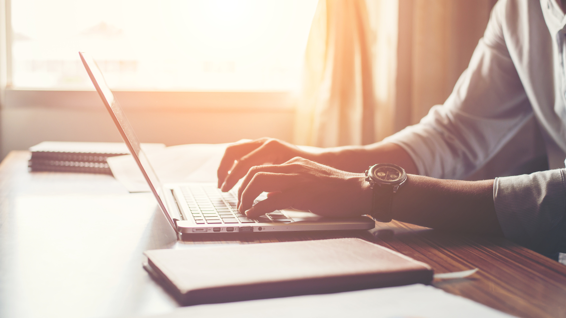 Ποιο laptop να διαλέξεις για τη σχολή, τη δουλειά και το gaming