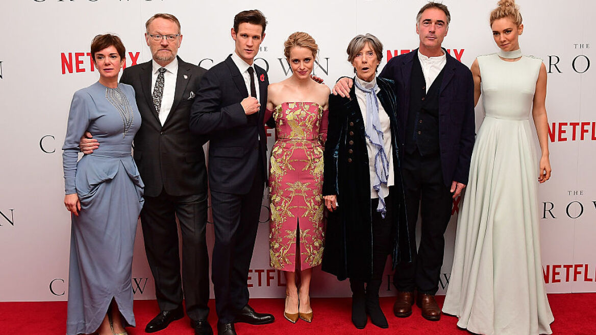 Δείτε τους ηθοποιούς του "Crown" να χορεύουν Lizzo (βίντεο)