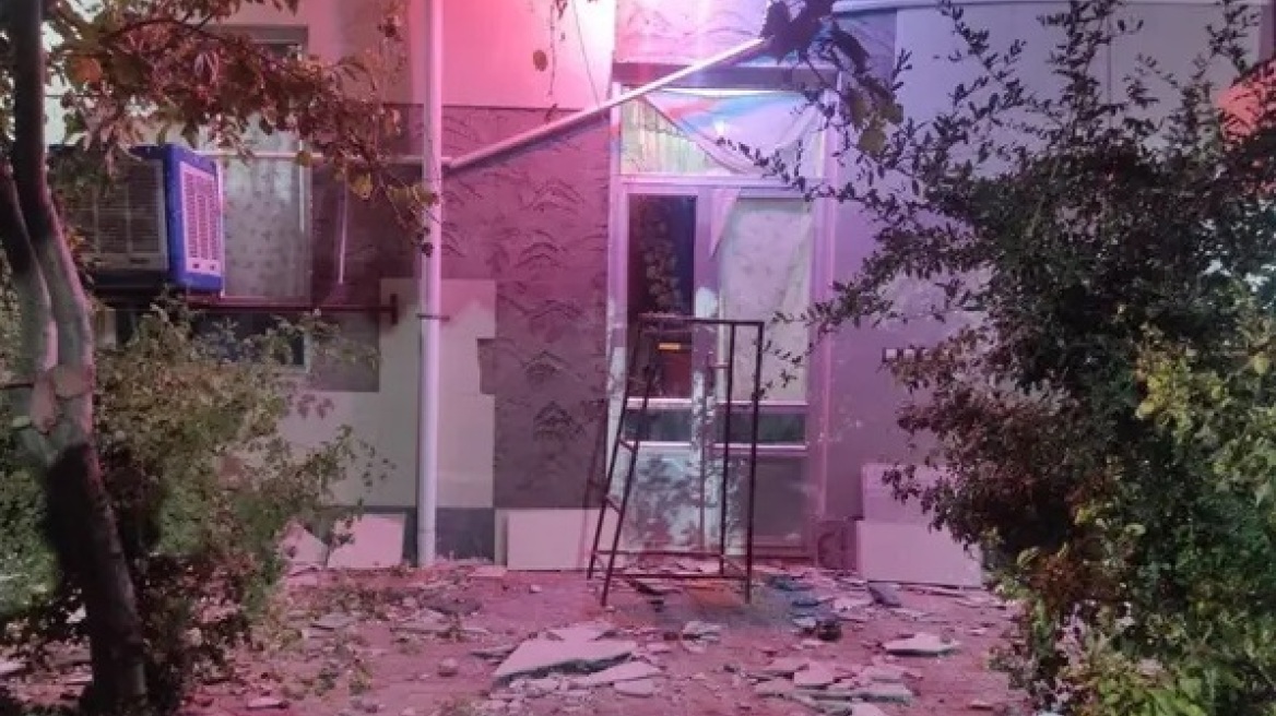 Ισχυρός σεισμός 5,4 Ρίχτερ στο Ιράν - Πάνω από 500 οι τραυματίες