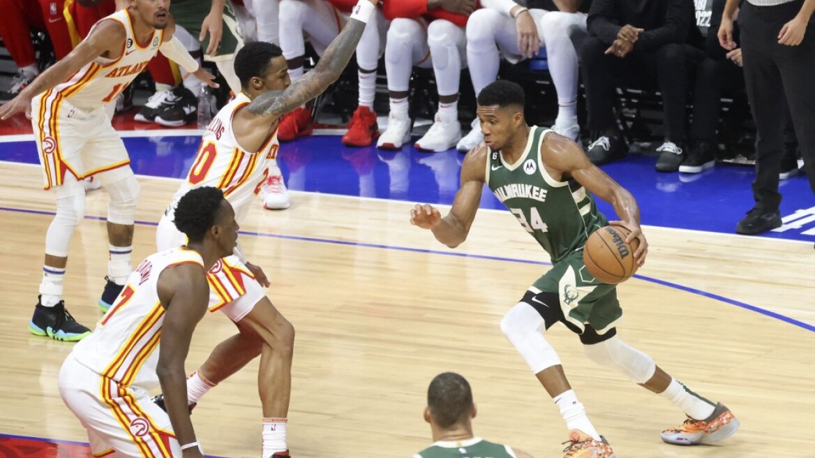 Μπακς - Χοκς 113-123: Ντεμπούτο Αντετοκούνμπο με ήττα στο Άμπου Ντάμπι 