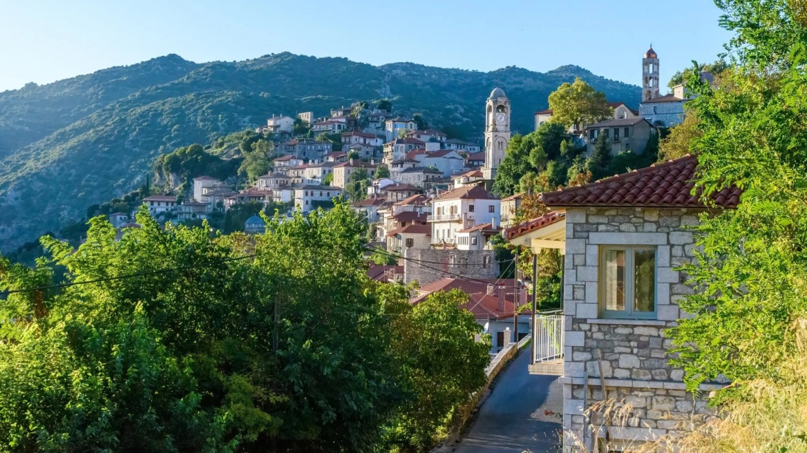 Δημητσάνα: Φθινοπωρινή απόδραση στο κεφαλοχώρι της ορεινής Αρκαδίας