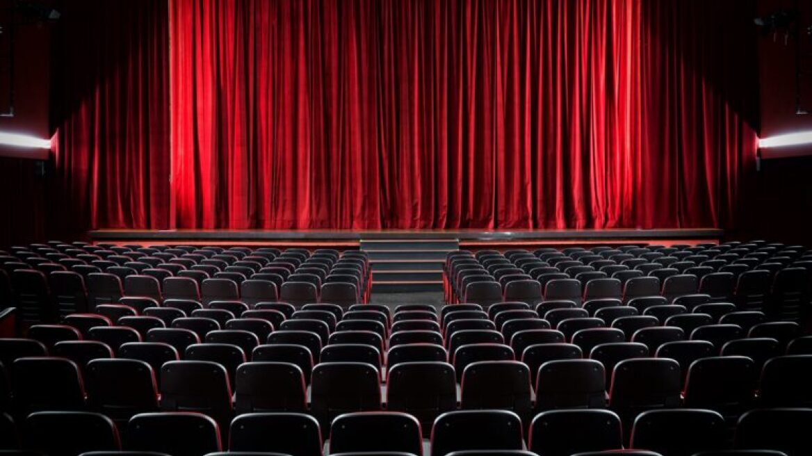 Οικονόμου: Συνολικά θα εκδοθούν 220 χιλιάδες επιταγές για το πρόγραμμα χορήγησης επιταγών θεάτρου 