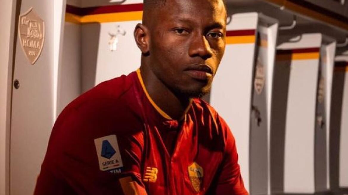 Μαντί Καμαρά: Έκλεψαν το αυτοκίνητό του στη Ρώμη 