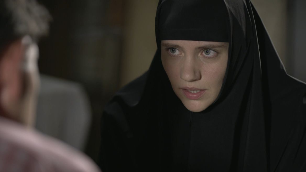 Μαύρο Ρόδο: Ο Πέτρος ζητά από την Αλεξία να μιλήσει στην Ελισάβετ