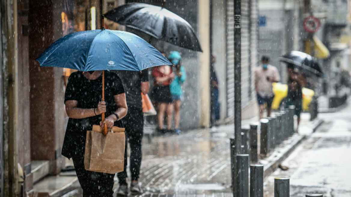 Καιρός: Βροχές και καταιγίδες αύριο κυρίως στα δυτικά - Πέφτει απότομα η θερμοκρασία