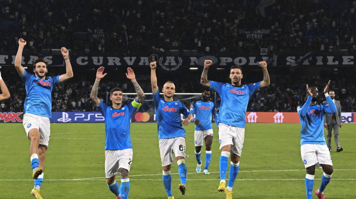 Champions League, Νάπολι-Άγιαξ 4-2, Ατλέτικο Μαδρίτης-Μπριζ 0-0: Στους «16» Ναπολιτάνοι και Βέλγοι 