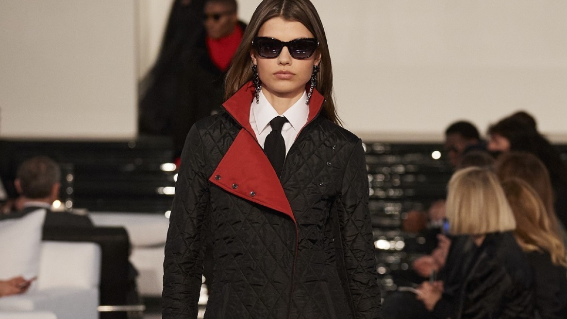 Μπότες με κολάν: Πώς φοριούνται το φθινόπωρο του 2022