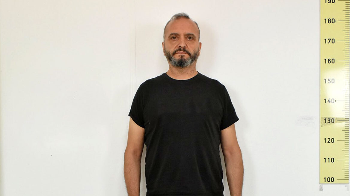 Κολωνός:  Στον ανακριτή σήμερα ο 53χρονος μαστροπός - Πώς έκλεινε τα ραντεβού με τους πελάτες