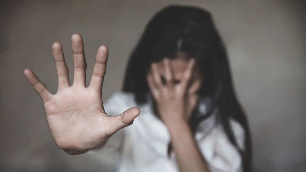 Καλαμάτα: Το γράμμα ανήλικης που τη βίαζε ο πατέρας της - «Πώς ένα παιδικό μυαλό να βρει δύναμη να μιλήσει;»