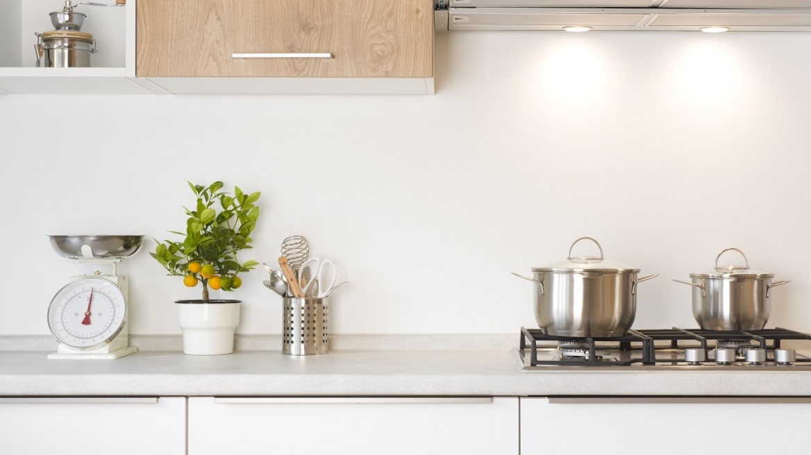 Οργάνωση κουζίνας: τα 12 σημεία που χρειάζονται ξεκαθάρισμα