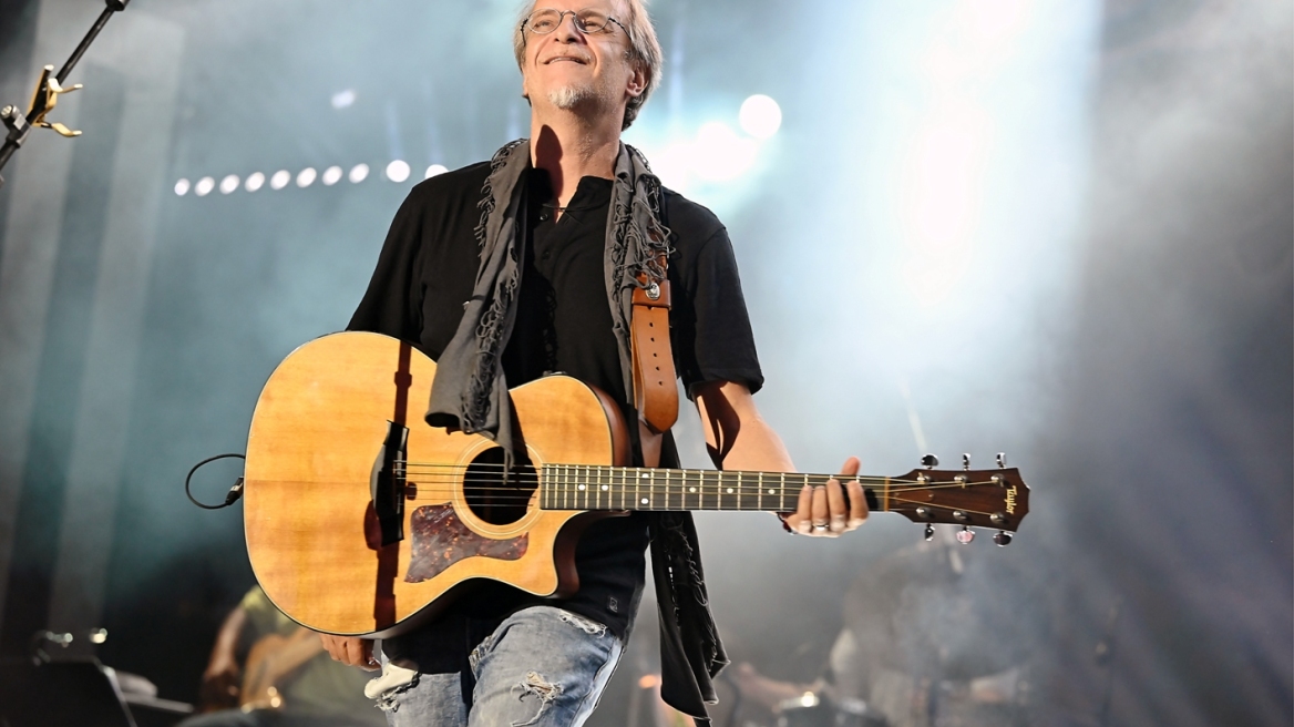 Μίλτος Πασχαλίδης: Έρχεται στον «Σταυρό του Νότου» με τα πιο αγαπημένα τραγούδια του 