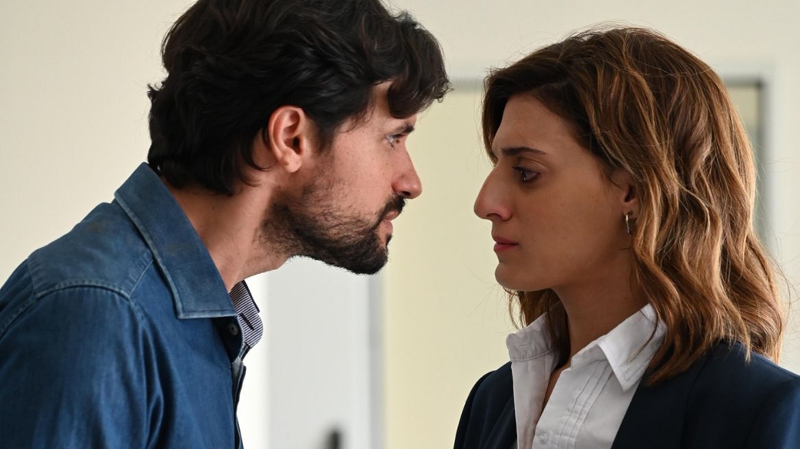 Σασμός: Ο Σταύρος γίνεται μάρτυρας ενός ξεσπάσματος της Αργυρώς στον Αστέρη 