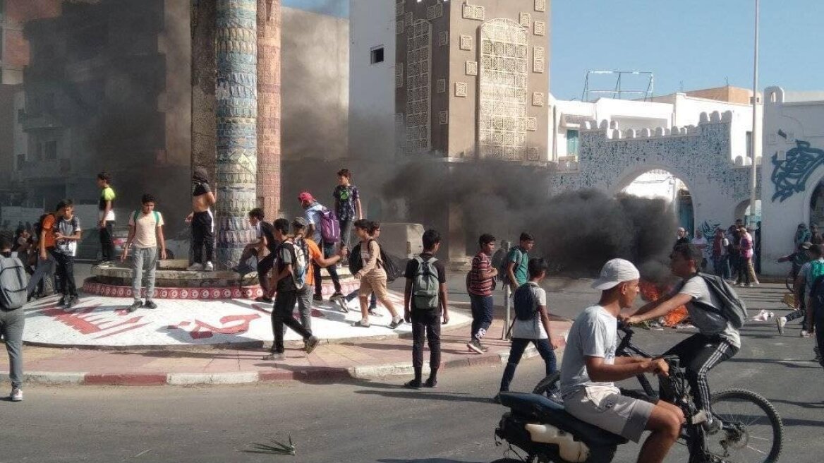 Τυνησία: Συγκρούσεις μεταξύ διαδηλωτών και αστυνομικών - Δείτε βίντεο