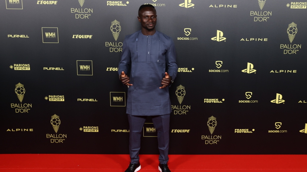 Ο Σαντιό Μανέ έγινε ο πρώτος που κατακτά το βραβείο Σόκρατες για την κοινωνική του δράση