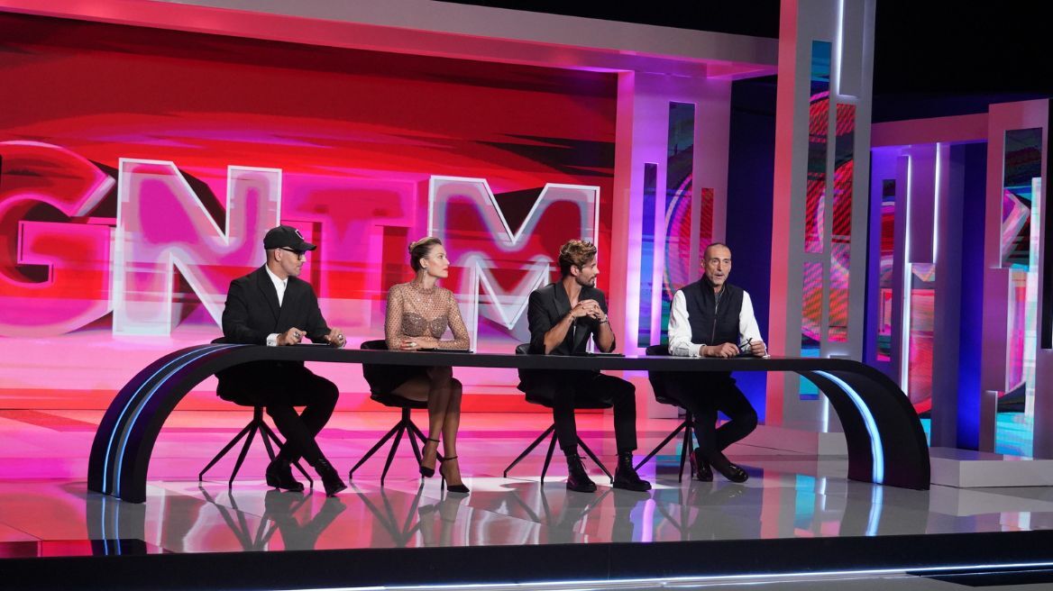 GNTM: Τα μοντέλα καλούνται να συνδυάσουν την υψηλή ραπτική με το τένις