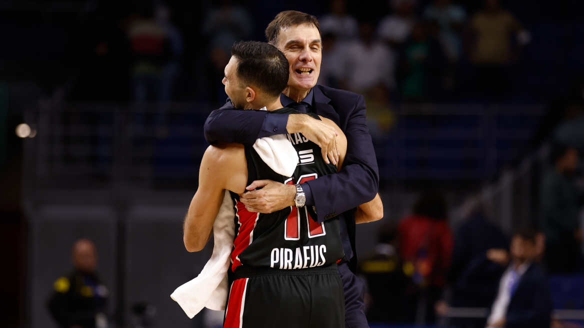 Μπαρτζώκας: «Δεν είναι εύκολο να νικήσεις Ρεάλ και Μπαρτσελόνα»