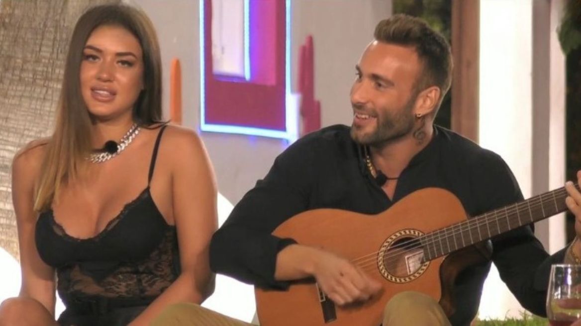 Love Island: Μετά μουσικής μπήκε ο νέος παίκτης στη βίλα του ριάλιτι γνωριμιών