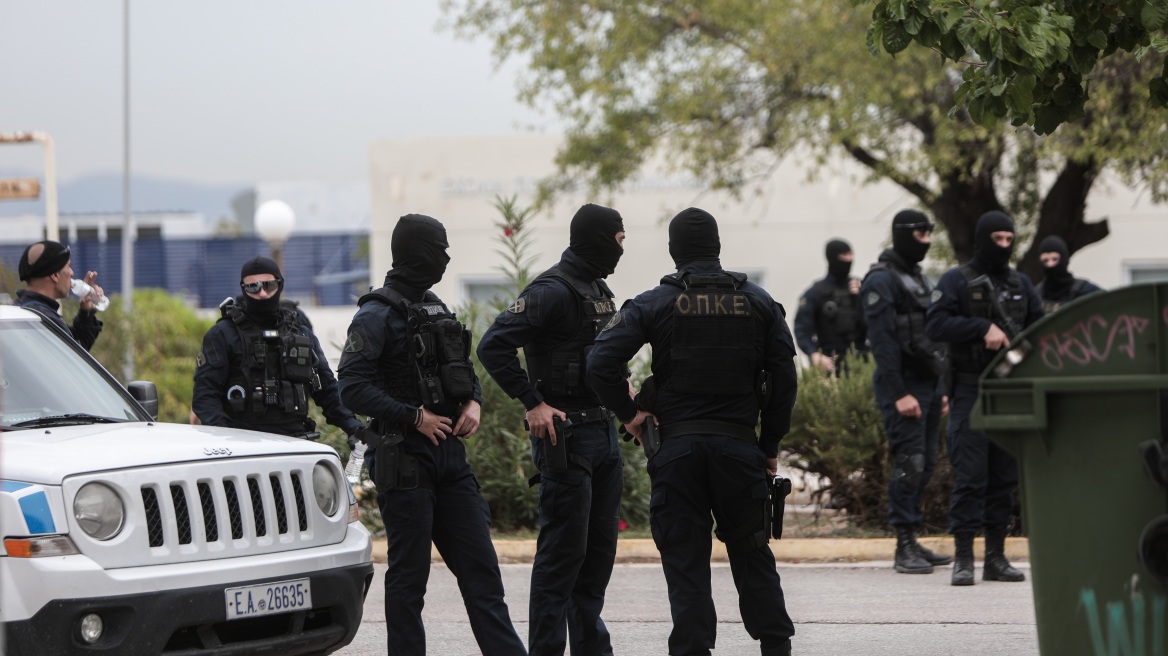 Ζωγράφου: Σύλληψη 28χρονου για ναρκωτικά - Εντοπίστηκε έξω από τις φοιτητικές εστίες