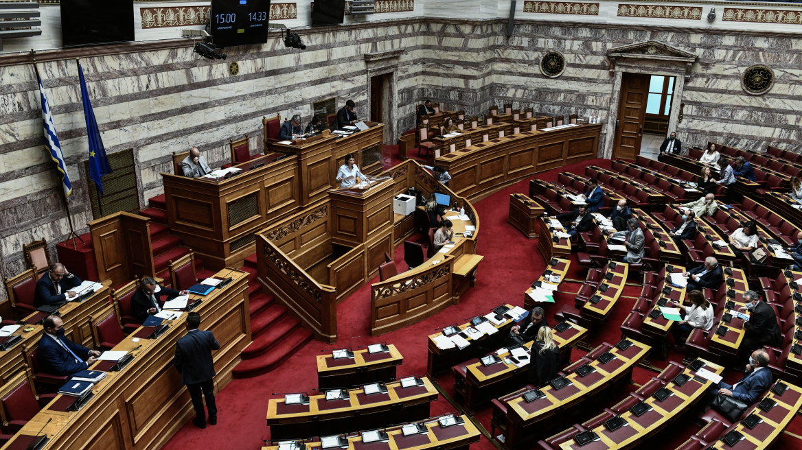 Εξεταστική στη Βουλή για τις παρακολουθήσεις: Σήμερα η συζήτηση του πορίσματος