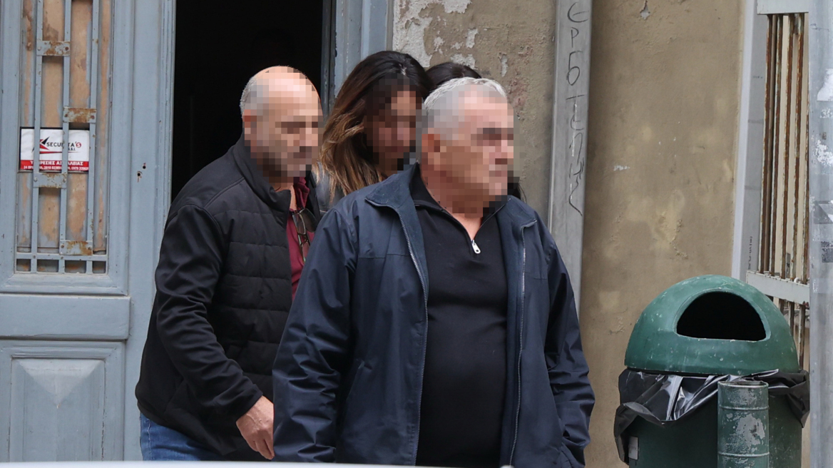Επίθεση με καυστικό υγρό: «Με βίασε, του πέταξα καθαριστικό υγρό για να σωθώ» λέει η 38χρονη