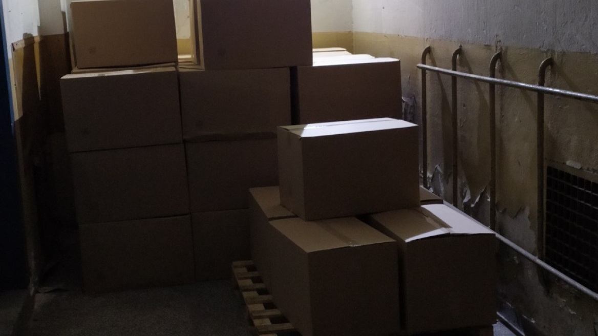 ΑΑΔΕ: Δεσμεύτηκαν 7.200 λίτρα αιθυλικής αλκοόλης σε εταιρεία μεταφορών στον Ρέντη