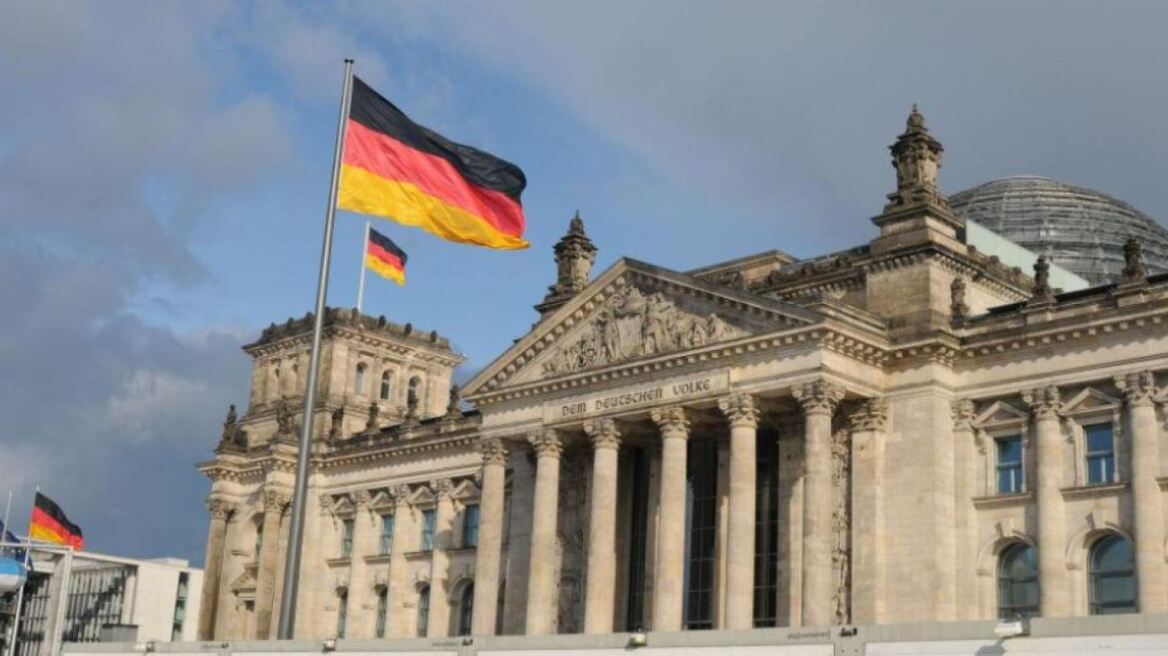 Πόλεμος στην Ουκρανία - Γερμανία: Καλεί τη Σερβία να είναι... προσεκτική στις «στενές» σχέσεις με τη Ρωσία