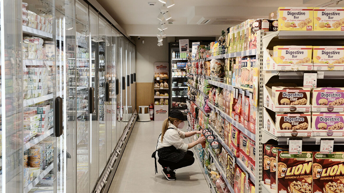 Θεσσαλονίκη: Ληστές απειλούσαν υπαλλήλους σούπερ μάρκετ με σύριγγες για να κλέβουν προϊόντα από τα ράφια