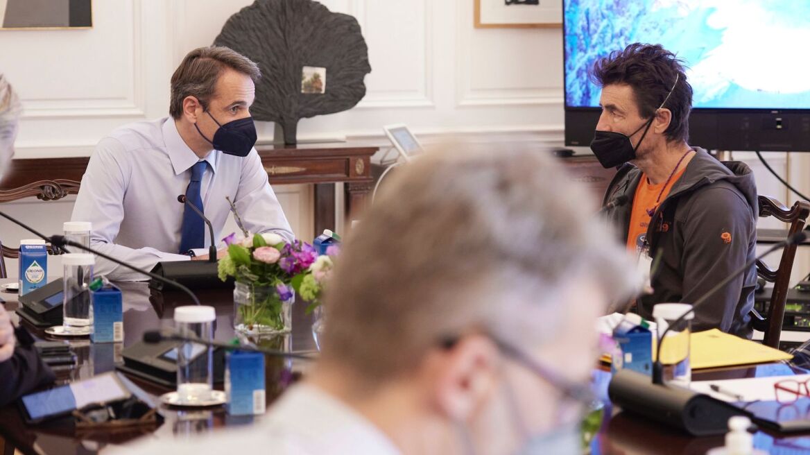 Μητσοτάκης: Στόχος μας να λειτουργήσει το 2023 μηχανισμός διάσωσης στα βουνά