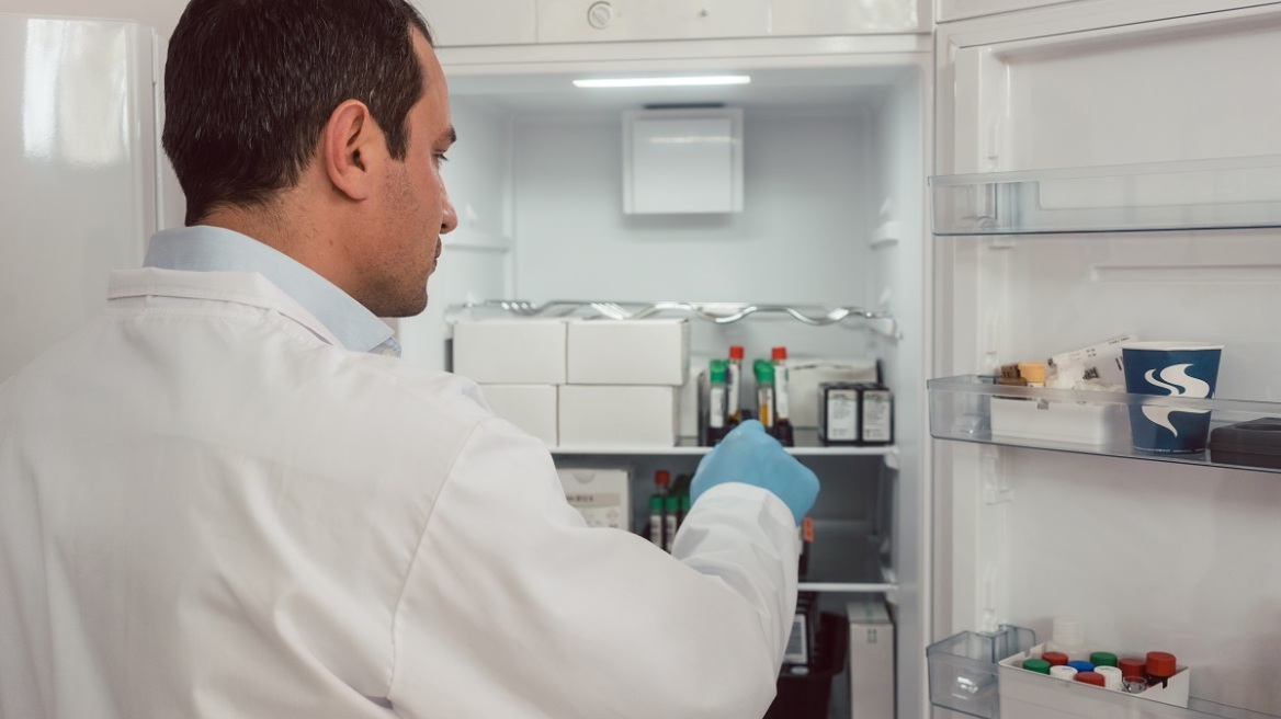 Βρετανία: Για πρώτη φορά στα ιατρικά χρονικά, επιστήμονες μετάγγισαν σε ανθρώπους τεχνητό αίμα