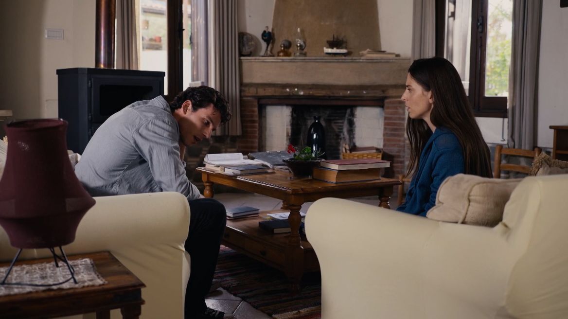 Γη της Ελιάς: Η απιστία εξοργίζει τον Χρήστο