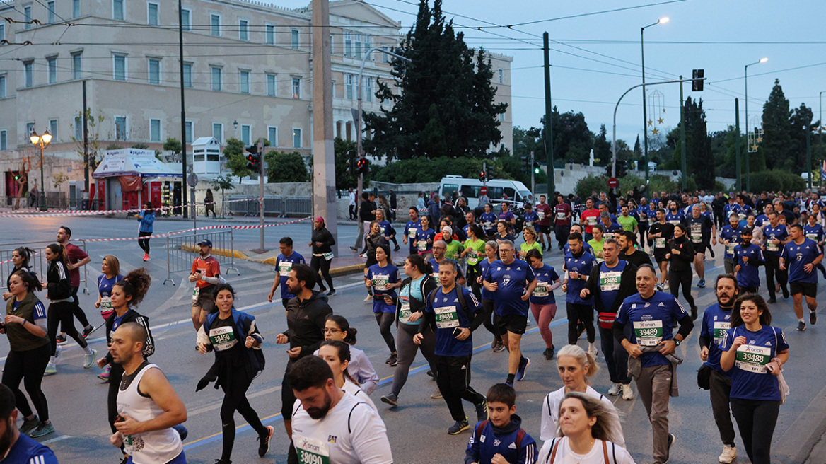 39ος Μαραθώνιος: Οι κυκλοφοριακές ρυθμίσεις για την Κυριακή 13/11 - Ποιοι δρόμοι κλείνουν, πώς κινούνται τα ΜΜΜ