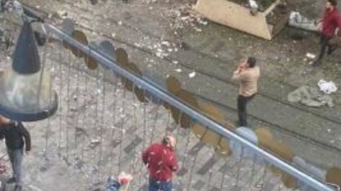 Έκρηξη στην Κωνσταντινούπολη: Συγκλονίζουν οι μαρτυρίες - «Πέτρωσα, οι άνθρωποι άρχισαν να τρέχουν μακριά»