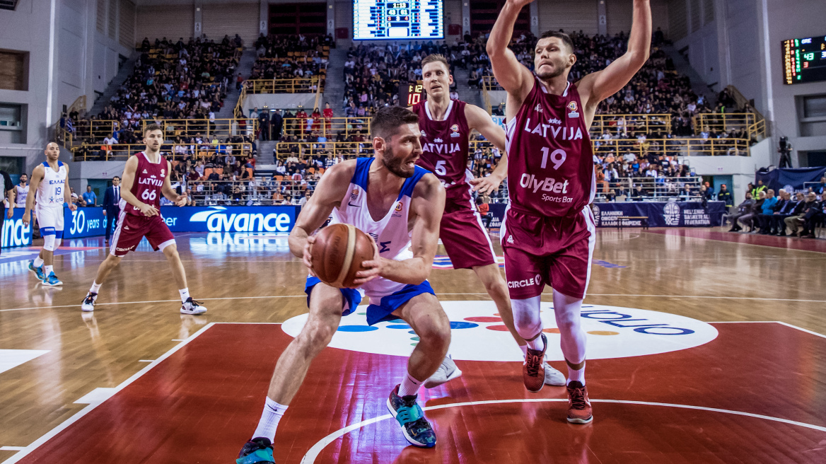 Τηλεοπτικές μεταδόσεις: Πού και πότε θα δείτε Ελλάδα - Βέλγιο, Τσιτσιπά - Τζόκοβιτς και δύο ματς Superleague