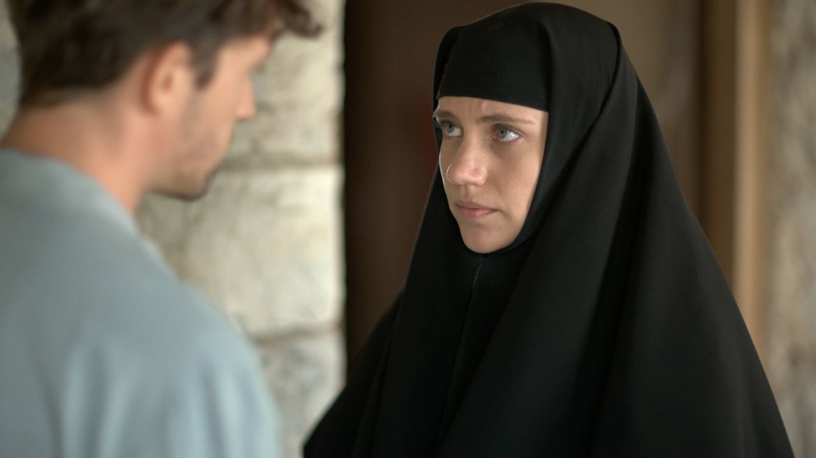 Μαύρο Ρόδο: Η Αλεξία μαθαίνει για τον Πέτρο και την Ελισάβετ