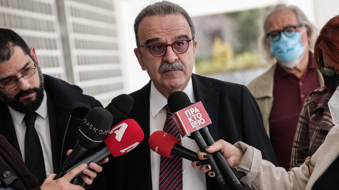 Μαντζουράνης: Εξ αρχής αθώα τα δέκα πρόσωπα που κατηγορήθηκαν για τη Novartis﻿