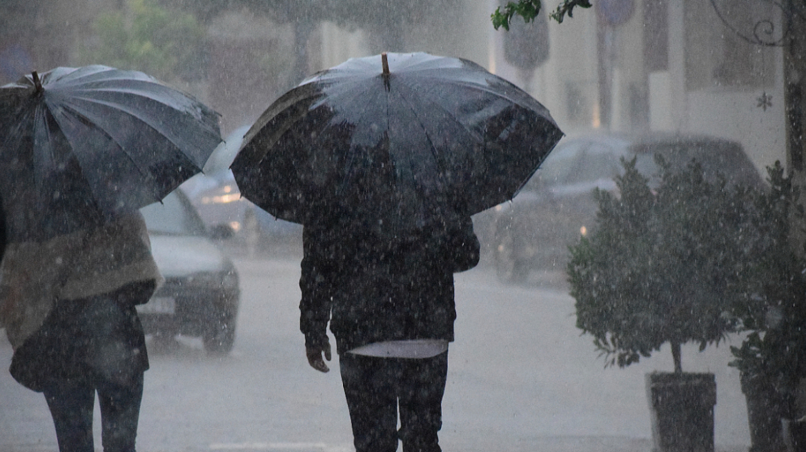 Καιρός: Η κακοκαιρία «Fobos» φέρνει σημαντικά ύψη βροχής - Ποιες περιοχές θα επηρεαστούν